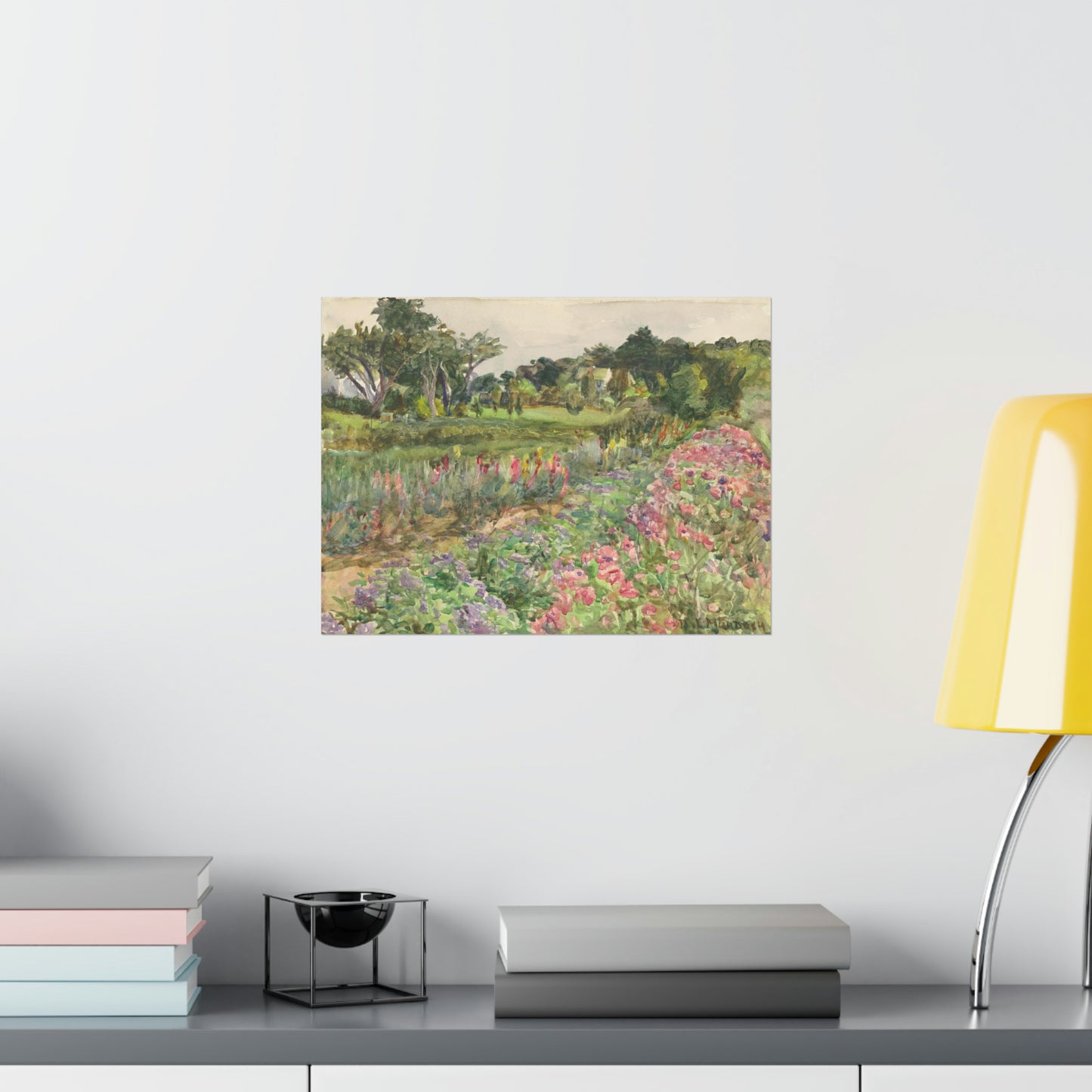 Estate in Flower Bloom
